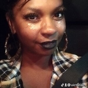 Ladiv33 Public Pic 3