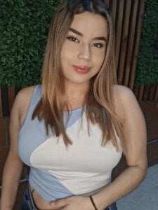 Victoria_vallejo_のyour favorite girl 😈🔥の 2枚の写真