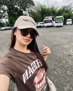 Violett_11 something different 🤍 Pic 5