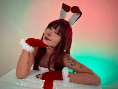 SabrinaSpell_ ✨🎄 Christmas can also be felt on the skin... this album is a free gift for you.❤  3. fénykép