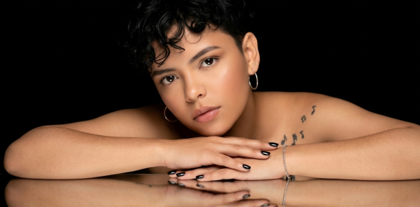 NikiEvanz nice shots Pic 2