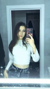 Emma_Wilsons Public Pic 6