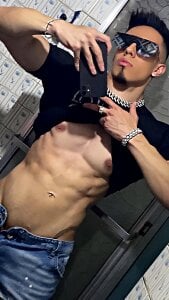 InkAngelo Latin Model 😈 Immagine  5