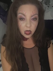 KlaraHope Halloween 2025 Pic