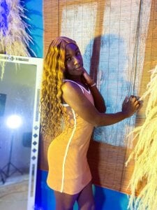 Ebano_morein Public Pic 2