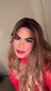 Tatianadelosrios Labios rojos, apasionado Pic 2