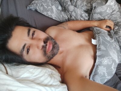 CharlyHemax Public Foto 3