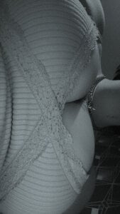 XCurvy_QuinnX Public Foto 3