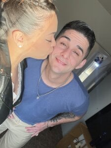 Nosotros🤤 de ricailu  3 Imagens