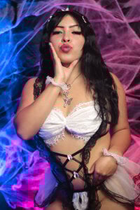 KateWelsin Princess Pic 9