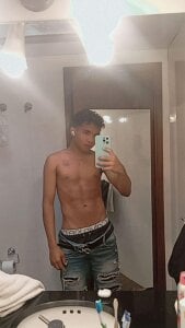 ChrisHott01 Public Pic 2