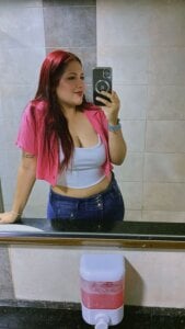 Missy_22_ Public Pic 2