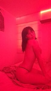 cherry_mia_ Public Pic 2