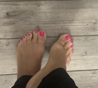 Lenaxox Feet Pic 7