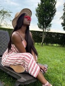 Field day on Valentine's Day! ♥️ de nahomi_campbell  5 Imagens