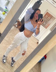 millyjones303av Public Pic 2