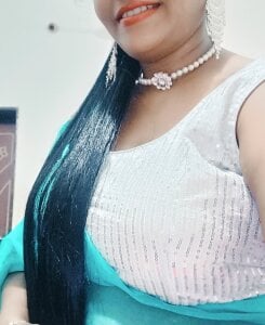 Hottywetsexy Public Pic 3