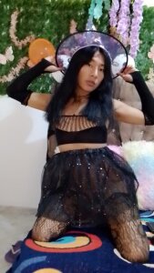 jatzibe_hot_93のA sexy witchの枚の写真