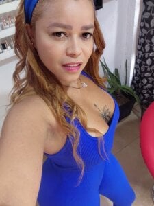 bella_exotichot_ Public Pic 9