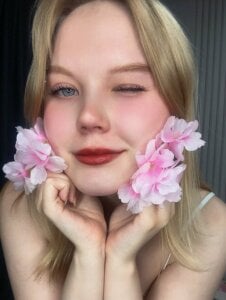 Essie_Fanning: your little girl ( 6 фото)