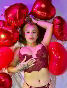 Miia_mooon Happy Valentine's Day 💘 Bilde 3