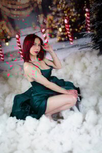 laura_olssen 🎄MERRY XMAS🎄 Pic 9