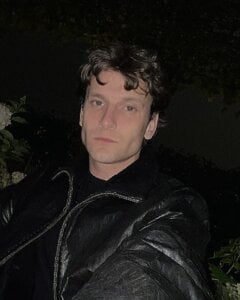 ETHAN_MOOREмой публичный图片 3