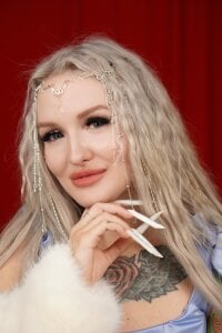 KateMonroe Elf Pic 4