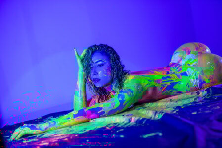 AliceStevens_ Painting party Pic 7