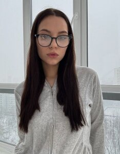 AliceWorall Public Pic 6