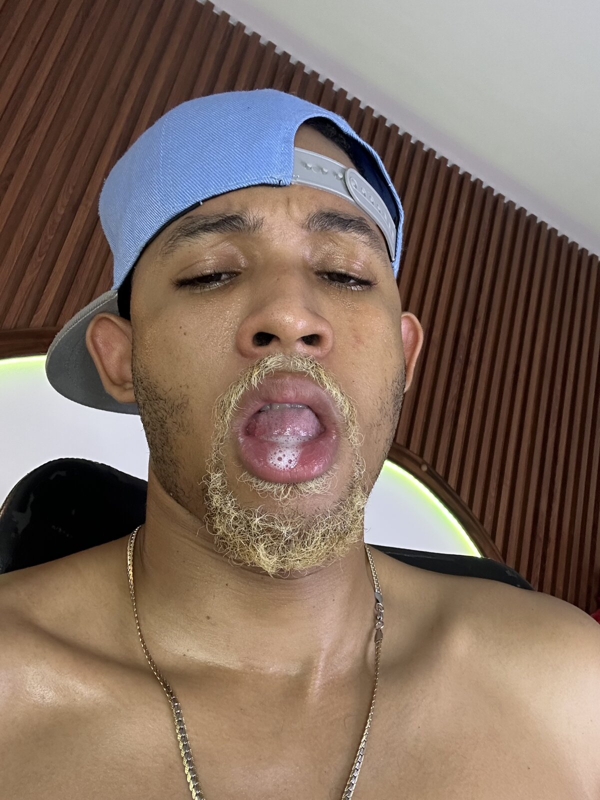 Foto  6687 de B_Wild – em alta