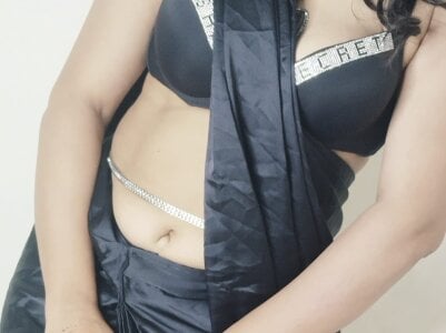 BOOOTYfull Public Pic 6