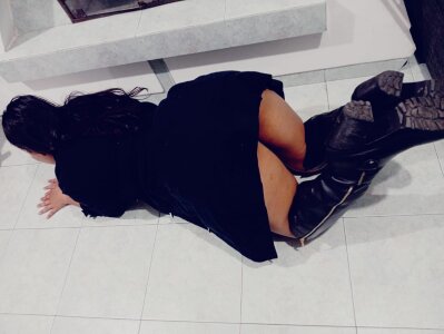 Mestiza_BonesDoggy Style图片