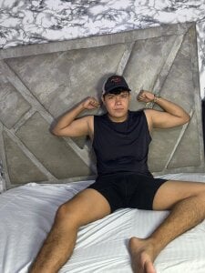 AdrianWalker hot baby Kuva 5