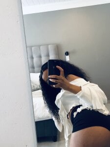 MichellyBabyxx17 Nicky 🌸🩷🥹 Pic 4