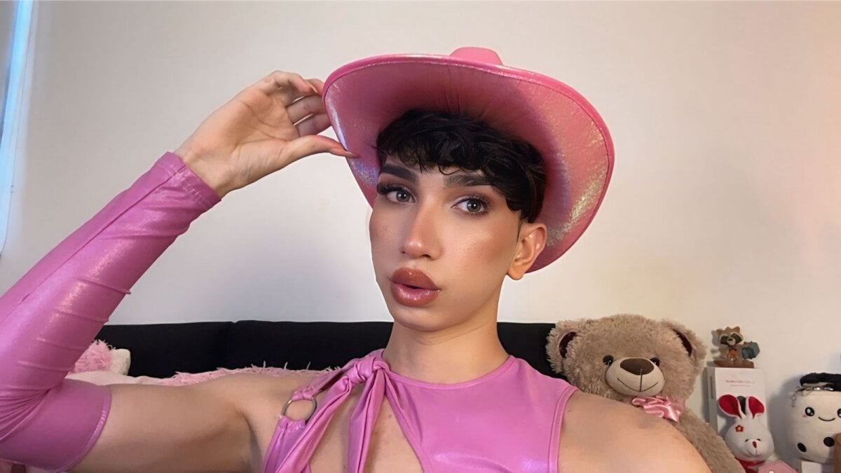 Foto em tendência de James_BrownT 5467