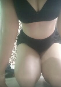 Sara_fun01 Public Pic 2