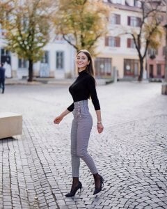 EmilyRaymont Public Photo 2