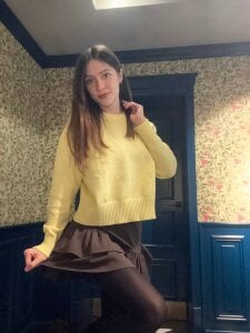 MinaMancilla yellow vibe Pic 3