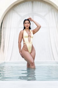 Zoee_monroe Wet Beauty! Pic 3