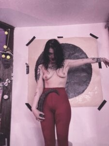 ArlineCarroll night goat Fotka 2