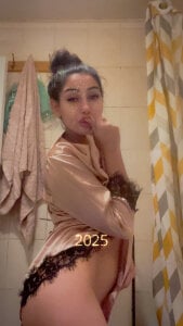 lex-llexiiii27のMe again 🤭の 5枚の写真