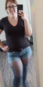 adevarrising Public Pic