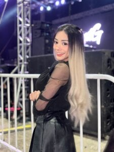 Public de Sara____Sao  photos