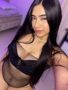 miah_luv Red looks sexy on me🔴🎈 slika 9