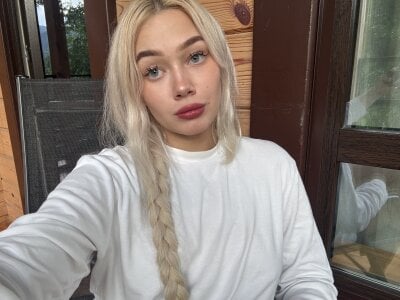 Public de lucyirl  4 photos