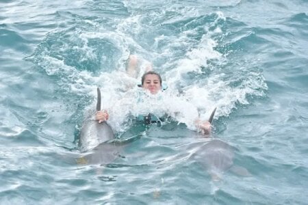 Nahiajhonson_ kullanıcısının My Favorite Place... The Beach 🌊🐬 albümü -  6 fotoğraf