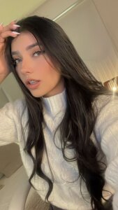 ariana_bae_ Public Pic 2