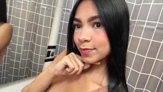 MOON1_62 Public Pic 6