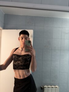 Public de gabycdfemboy  9 Imagens